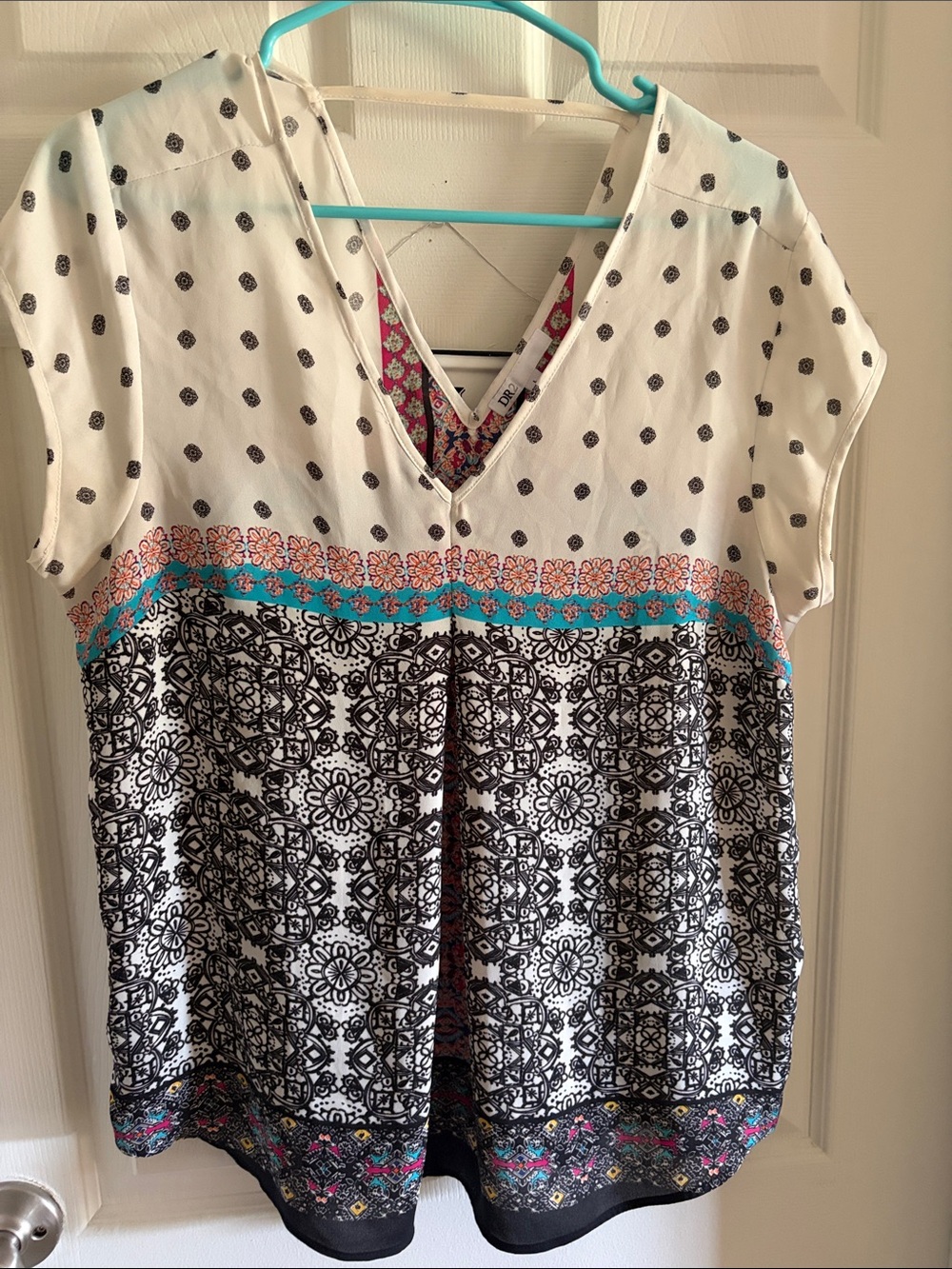 DR2 White & Black Boho V-Neck Tunic with Turquoise Trim